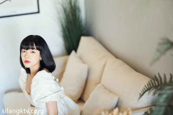 대만야사 - LINSIWI 돈 많은 작가의 고급진 모델들 누드사진 3 1 번째 이미지